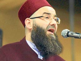 Cübbeli Ahmet Hoca hastanelik oldu Cübbeli Ahmet Hoca hastanelik oldu