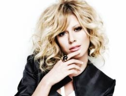 Sinem Kobal ameliyat oldu Sinem Kobal ameliyat oldu