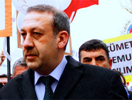 Bu adam Erdoğan'a benziyor mu? Bu adam Erdoğan'a benziyor mu?